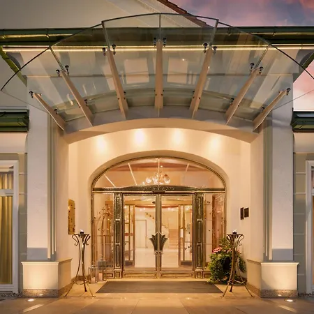 Hotel Dreiflüssehof-2